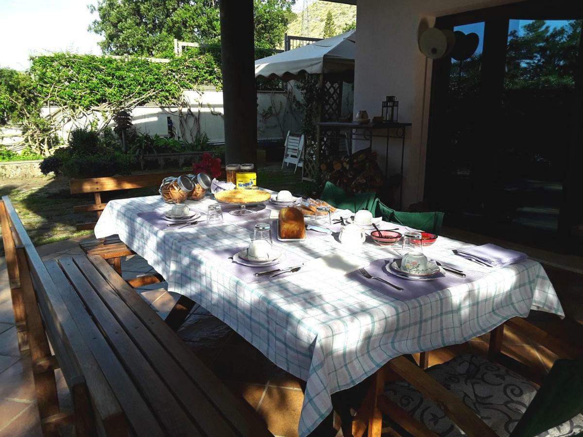 B&B Villa Noemi 福尔米亚 外观 照片